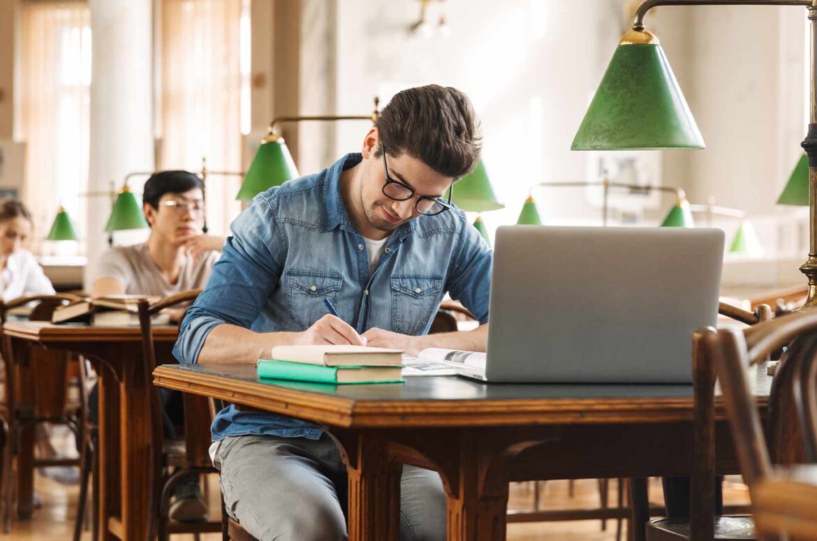 Yurtdışı Üniversite Tercih Sürecinde En Sık Yapılan 5 Hata ve Çözümleri