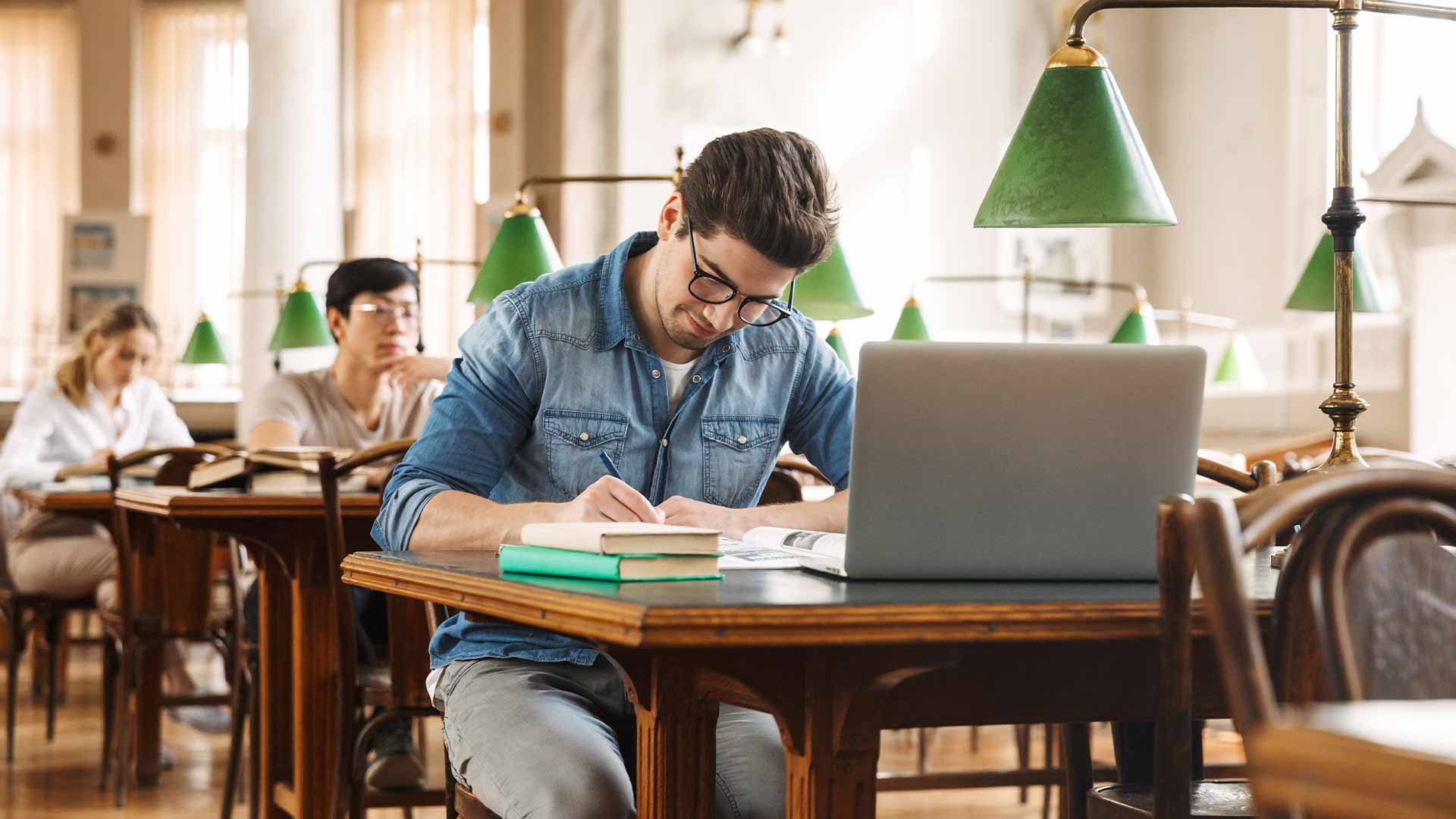 Yurtdışı Üniversite Tercih Sürecinde En Sık Yapılan 5 Hata ve Çözümleri