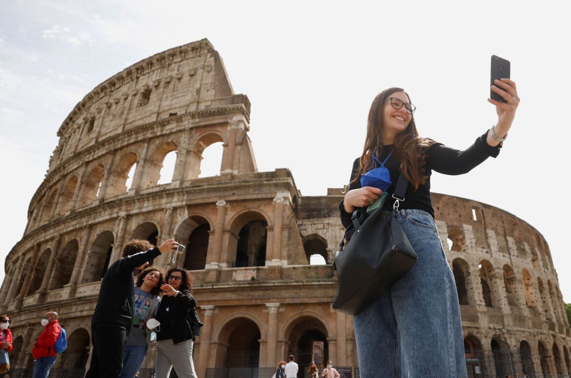 Adım Adım İtalya Eğitim Vizesi: Gerekli Evraklar ve Püf Noktalar